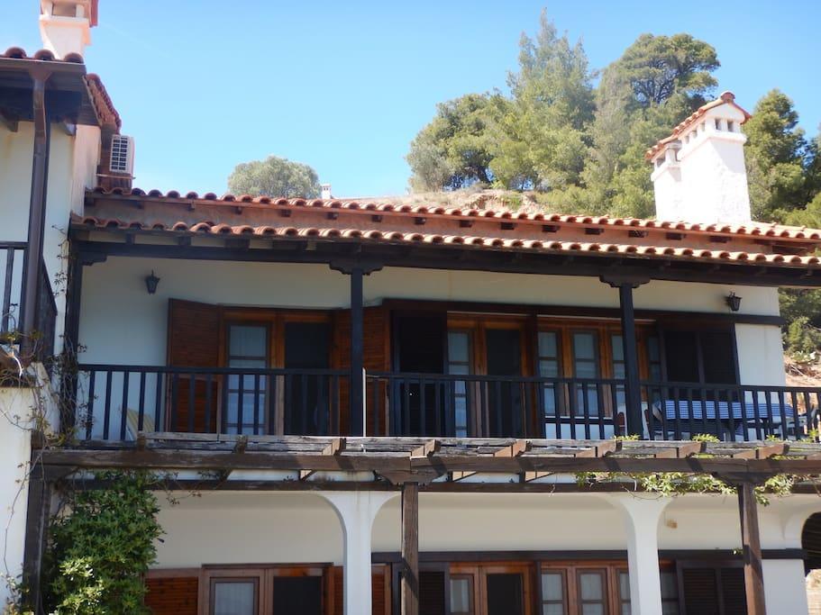 Sangue Blu Beachfront Villa Apartment Агиос Николаос Екстериор снимка