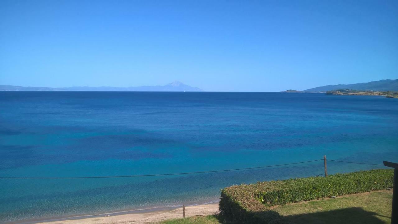 Sangue Blu Beachfront Villa Apartment Агиос Николаос Екстериор снимка